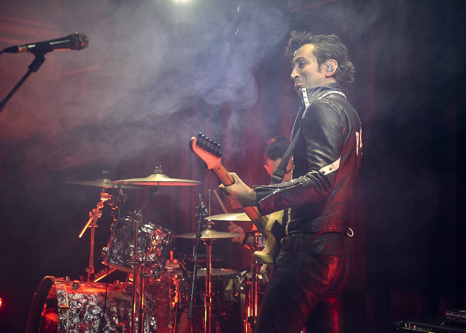 RECENZE: Des Rocs bere na novém albu posluchače do pekla. Je plné vyladěného rocku