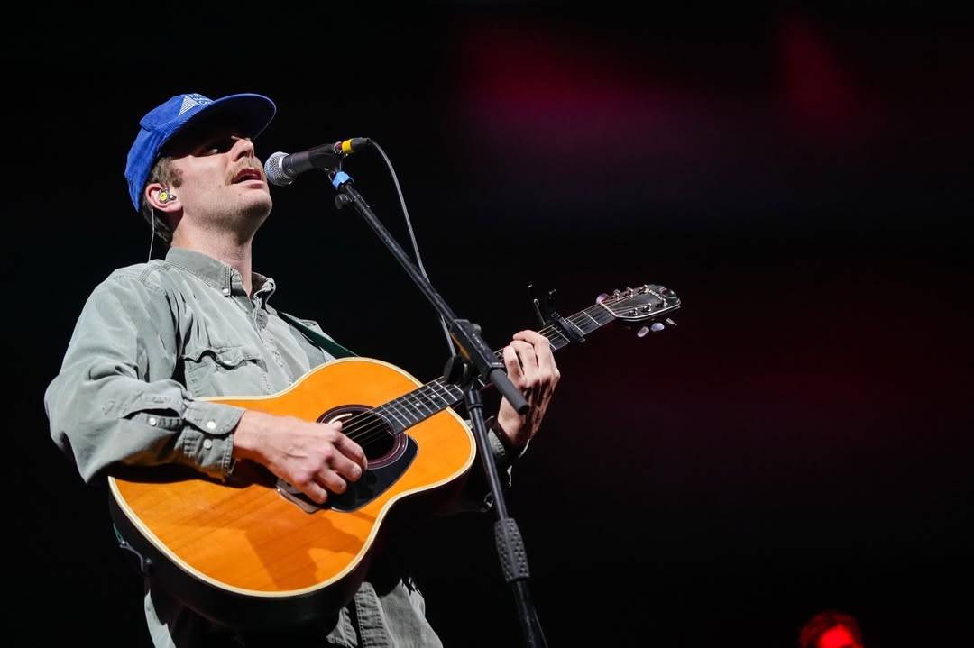 LIVE: Mac DeMarco se vrátil do Prahy. Podruhé během půl roku svůj koncert vyprodal. Tentokrát zahrál ve Foru Karlín
