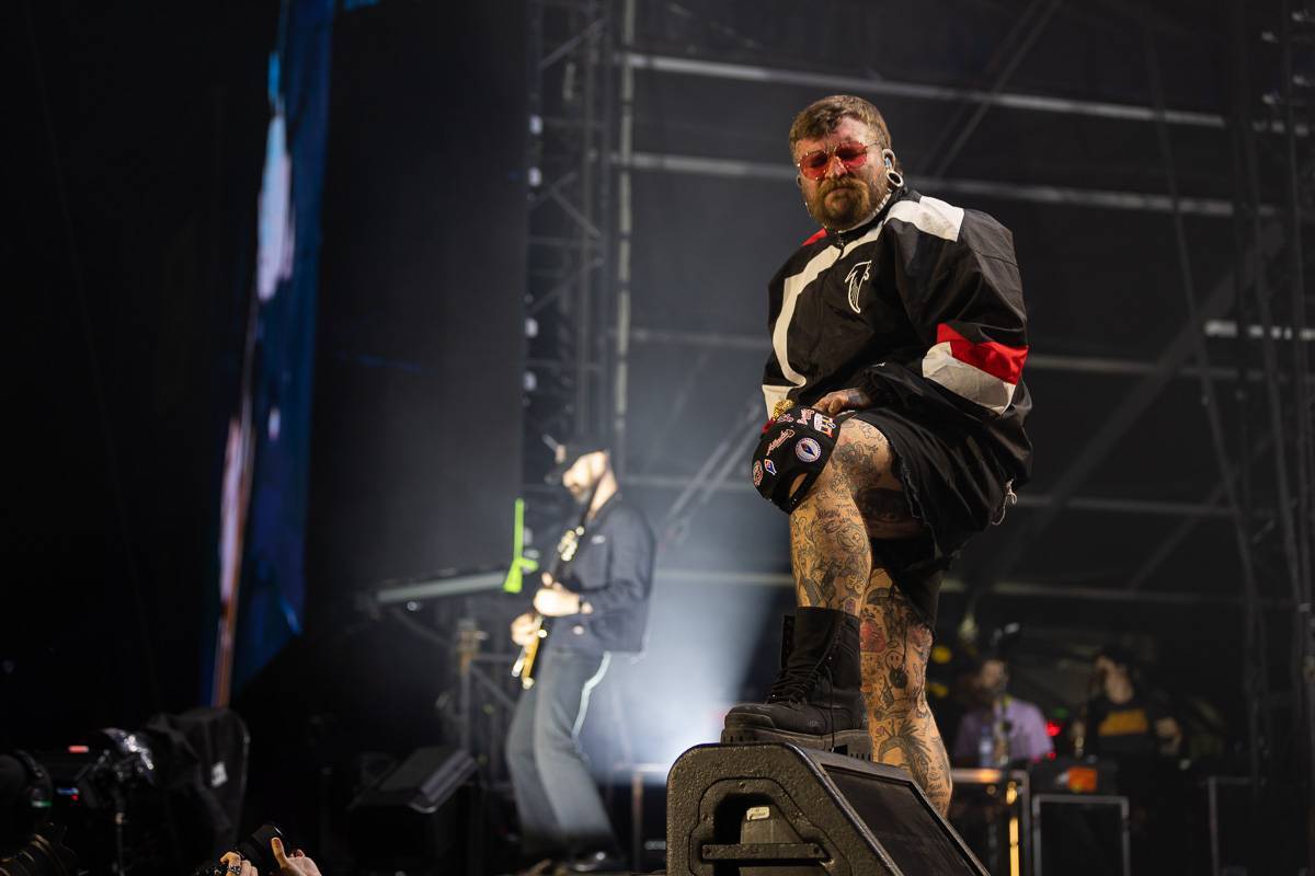 LIVE: Colours of Ostrava, den čtvrtý: Teddy Swims a Lorde poprvé v Česku, Peaches šokovala svou kontroverzní show