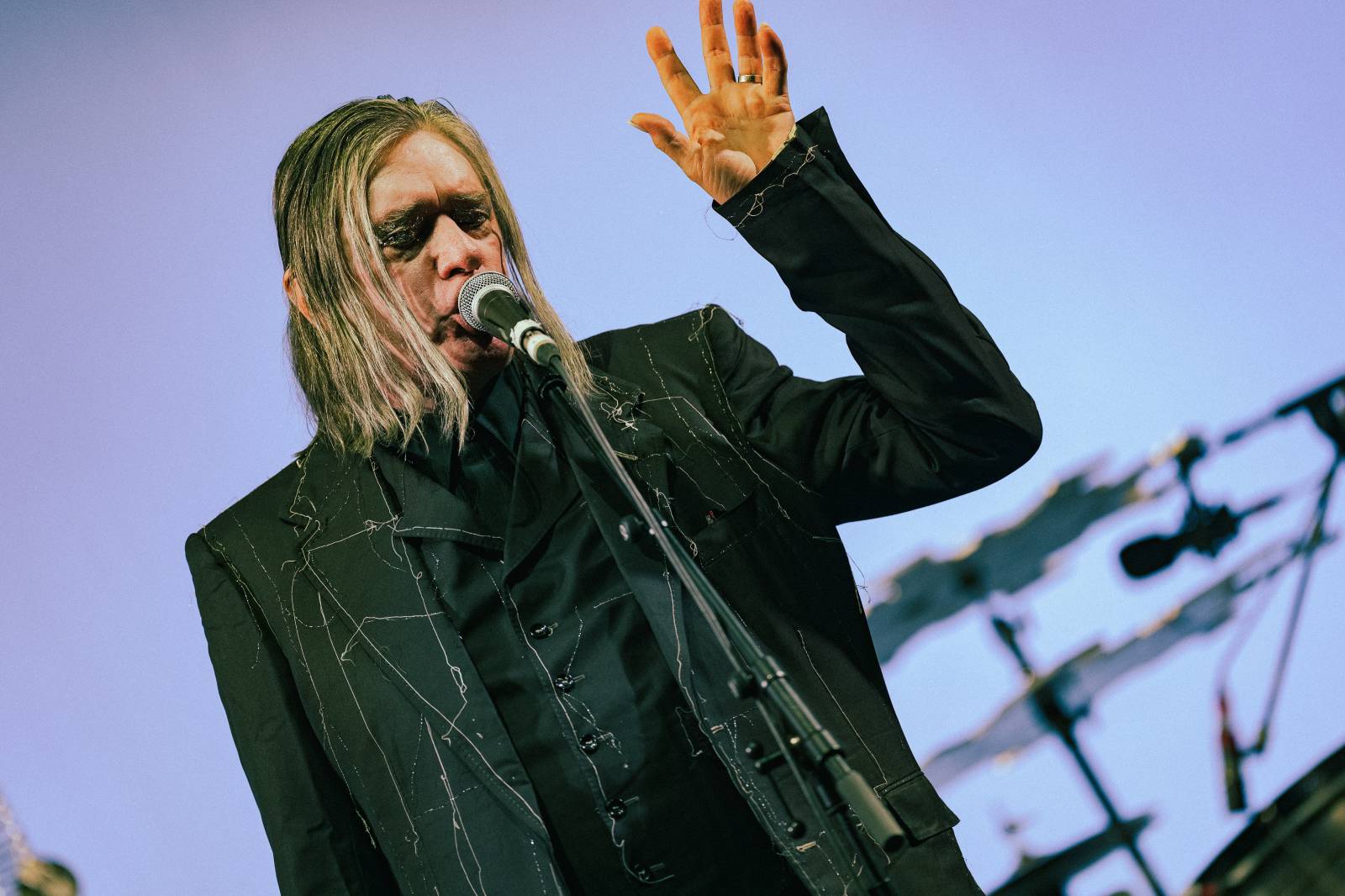 LIVE: Pop Messe, den první: Úvodu festivalu kralovali experimentální Einstürzende Neubauten, nezklamala ale ani P/\ST