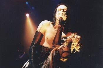 RETRO 90s | Když Marilyn Manson překročil všechny hranice. Album Antichrist Superstar vzbudilo pohoršení