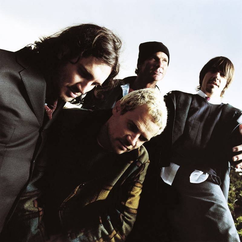 LIVE: Jaký byl první koncert Red Hot Chili Peppers v Praze?