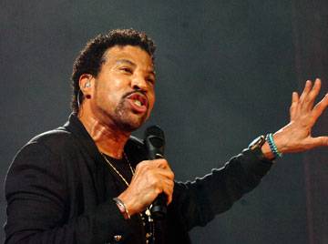 LIVE: Lionel Richie zapomněl zestárnout