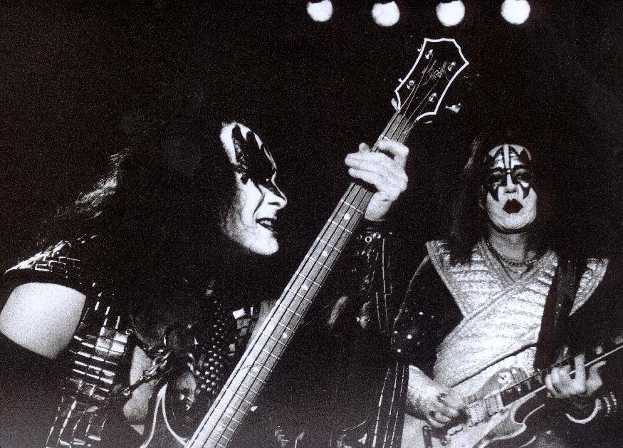 LIVE: Jaký byl koncert Kiss v Praze v roce 1996?