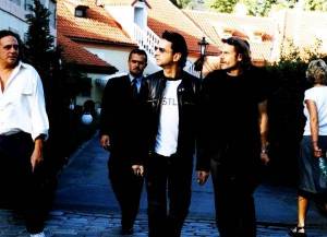 RETRO: Depeche Mode v Praze v roce 1998 - Dave Gahan sklízel bouřlivé ovace za každý pohyb zadku