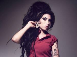 RECENZE: Amy Winehouse: Příběh staré duše v mladém těle