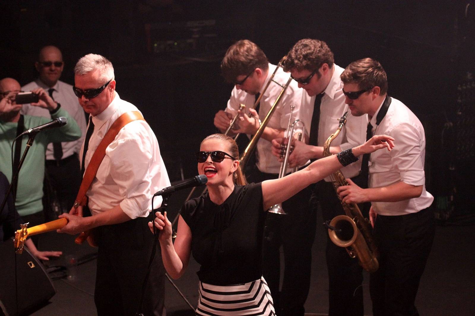 Laura a její tygři interview: Je zábavné si připomenout minulost, ale nedá se z ní žít