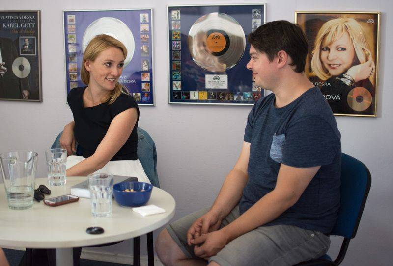 Jananas interview: Identitu roztančeného staříka z videa neprozradíme, vypátrejte si to sami!