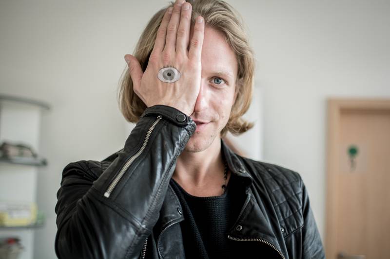 Tomáš Klus interview: Nezavírejme oči před problémy naší planety