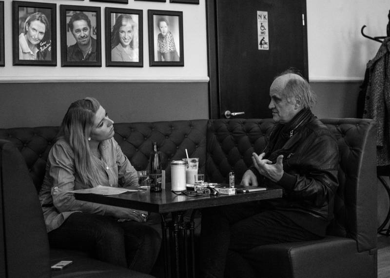 Michael Kocáb: Místo toho, abychom vstávali každý den s písničkou na rtech a bavili se, nadáváme a mračíme se