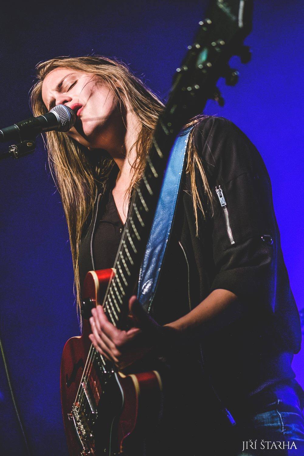 Vladivojna La Chia interview: Improvizaci miluju, ale práci pod tlakem nenávidím