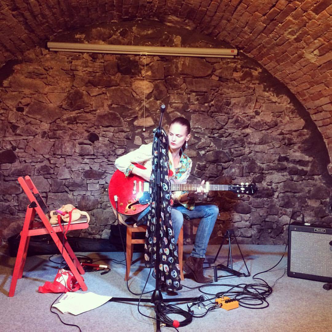 Vladivojna La Chia interview: Improvizaci miluju, ale práci pod tlakem nenávidím