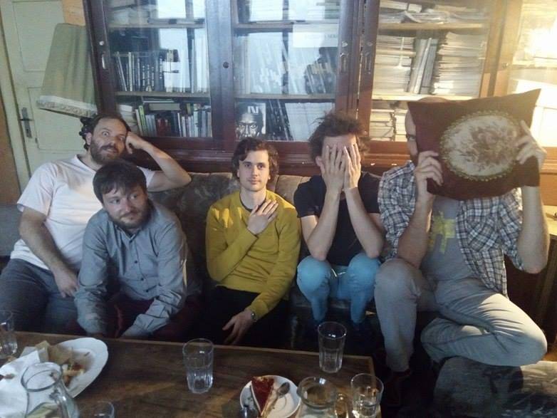 Zrní interview: Všichni se dokážeme ztotožnit s obsahem desky. Každej prožíval nějakou krizi