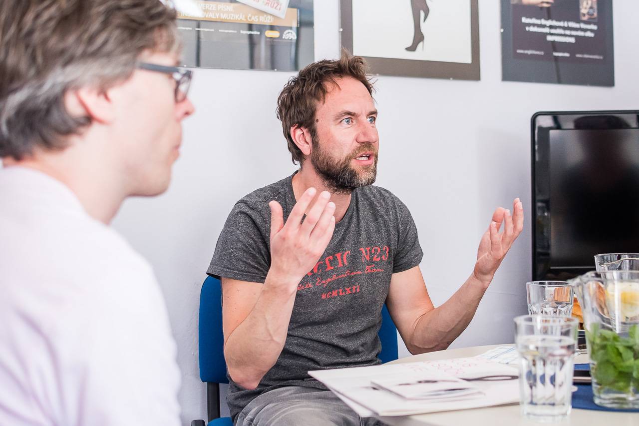 Tata Bojs interview: Čtyři zkoušky se SOČR? Nám to přišlo málo, jim zas moc