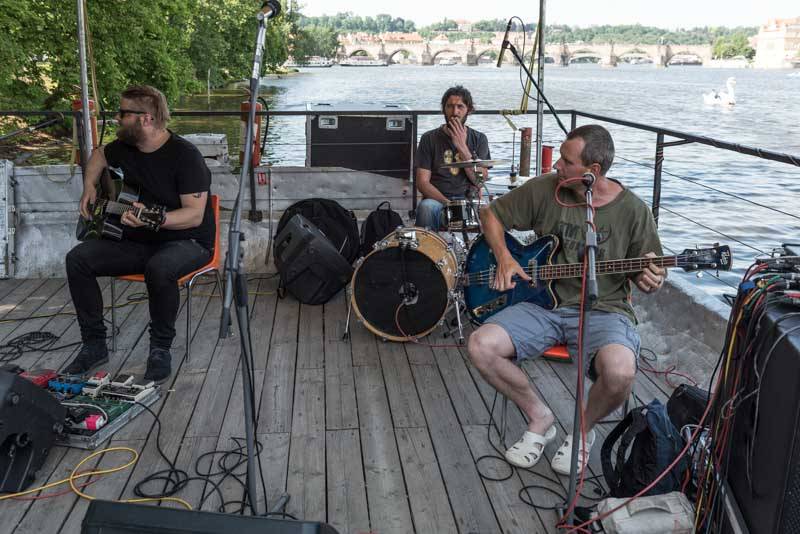 Márdi (Vypsaná fixa) interview: Skok z pódia je jeden z jasnejch důkazů, že hrajeme dobře