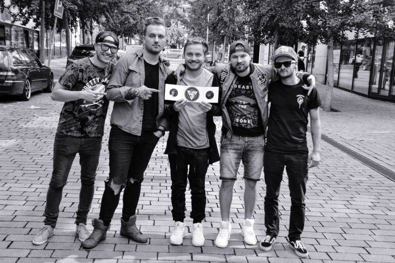 Poetika interview: Dokud si nenabijeme hubu, nepoznáme, co je pro nás dobré