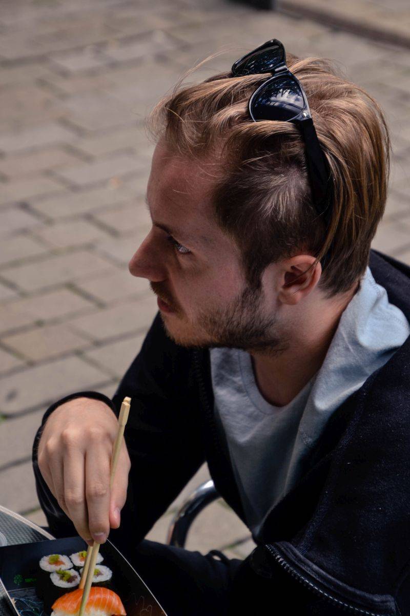 Poetika interview: Dokud si nenabijeme hubu, nepoznáme, co je pro nás dobré