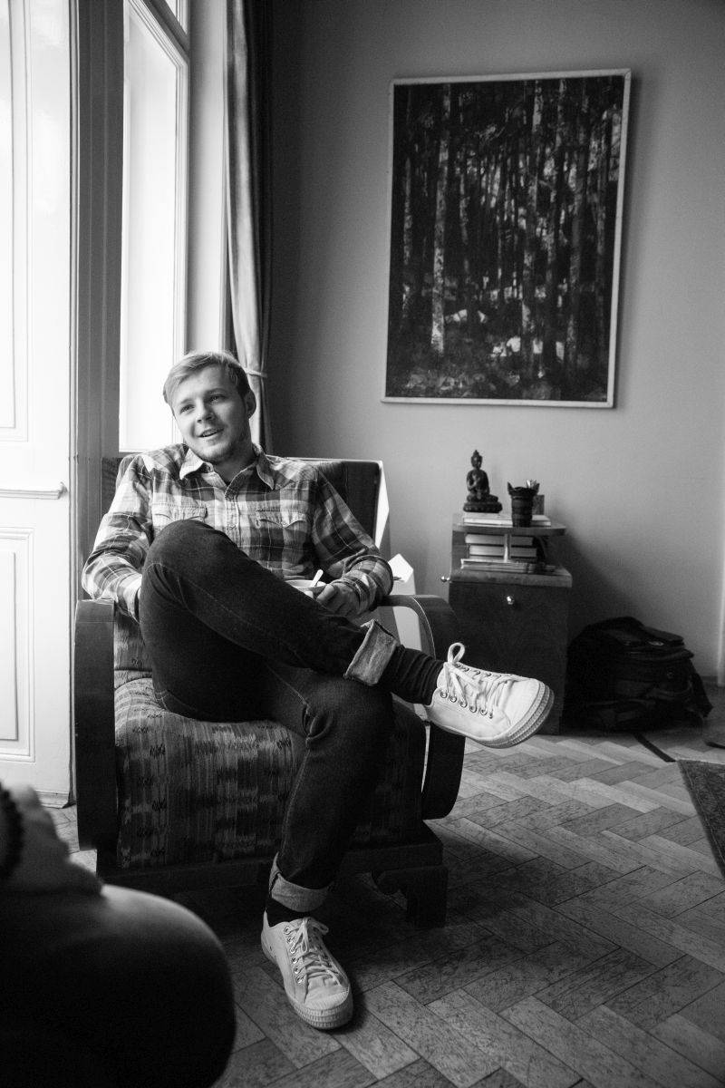 VIDEOROZHOVOR: Thom Artway - Optimismus potřebujeme k životu