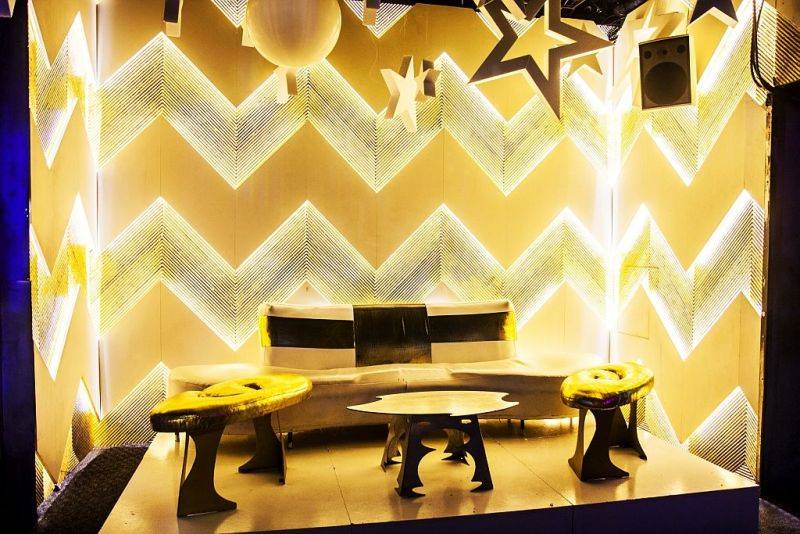 DJ Kwé a tým Radosti FX: Snažíme se jít ruku v ruce s trendy a udržet si dobré jméno na pražské klubové scéně