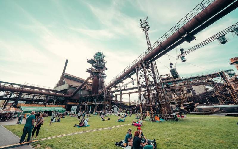 ROZHOVOR | Pořádání festivalů vždy vyžadovalo velkou odvahu, říká organizátor Colours of Ostrava 