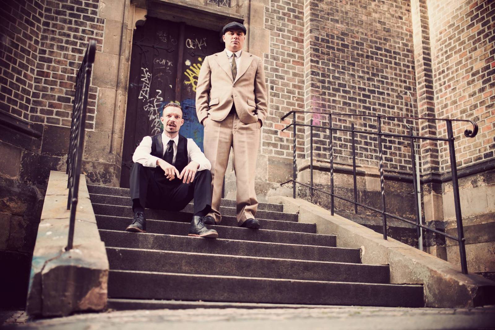 ROZHOVOR | Arrogant Twins: Na světě je hodně retardů, který si ani neuměj’ vzít roušku