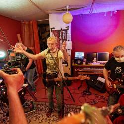 ROZHOVOR | Petr Fiala z Mňága a Žďorp: Nežijeme s hlavou v písku minulosti