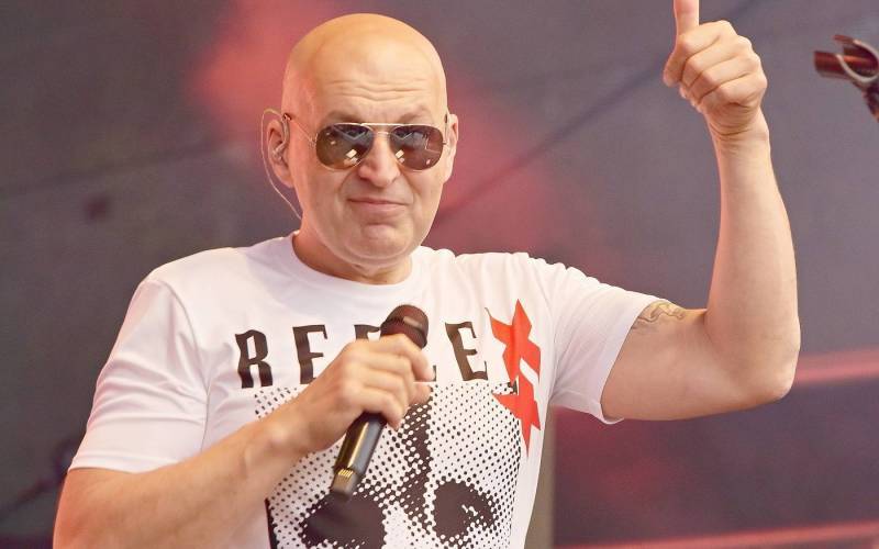 ROZHOVOR | „Punk je jako lidová píseň,“ říká Fanánek z Tří sester