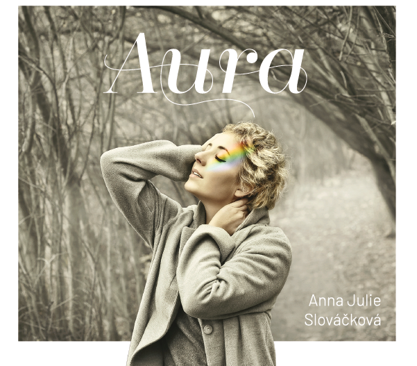 ROZHOVOR | Jdu si vlastní cestou a rodiče do ní netahám, říká Anna Julie Slováčková 