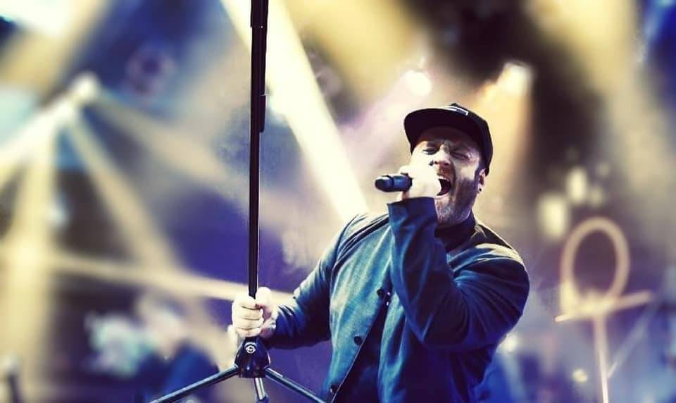 ROZHOVOR | Jan Žampa (Eddie Stoilow): Bruslili jsme na tenkém ledě mezi prací, vyhazovem a kapelou