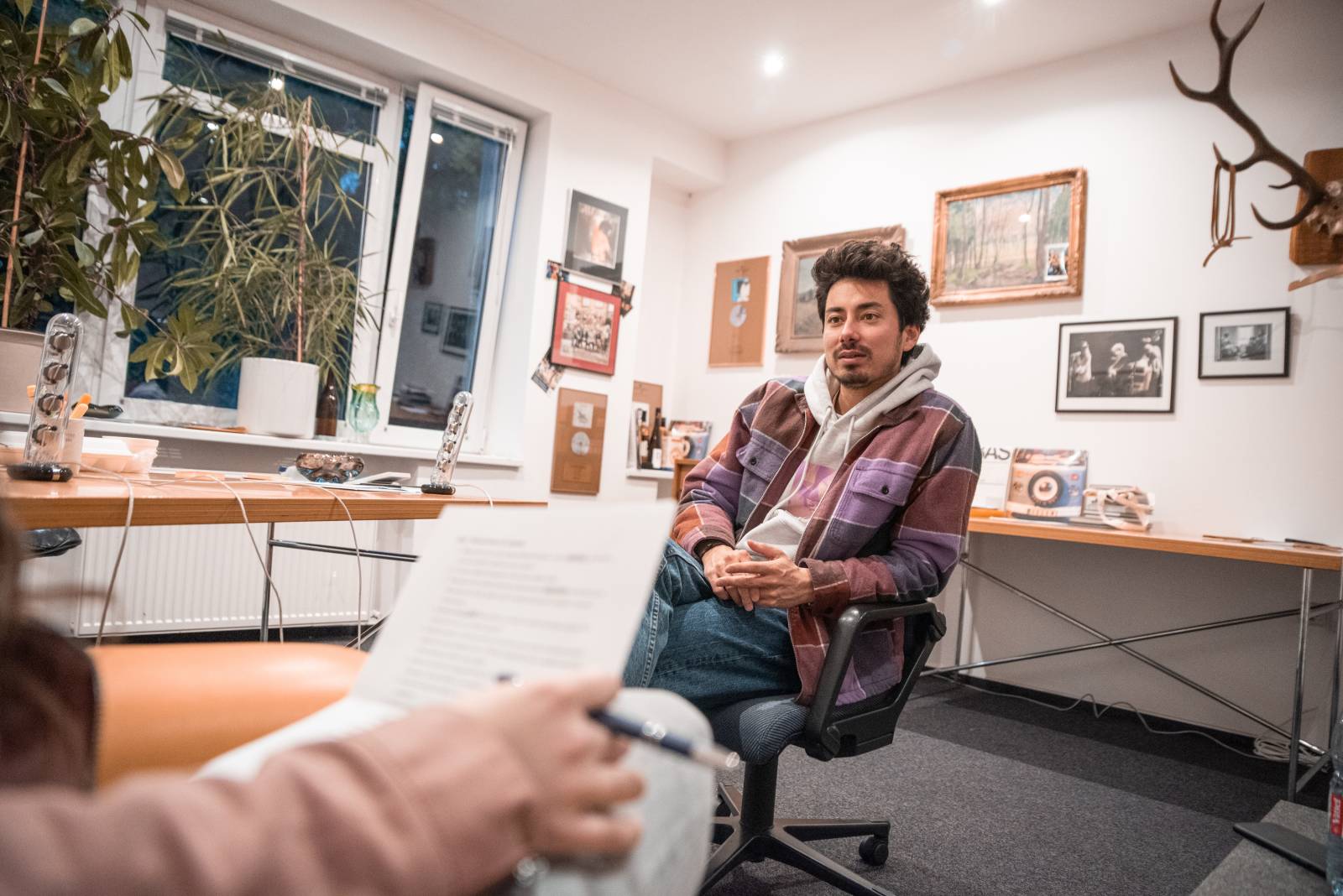 ROZHOVOR | Mirai Navrátil: Naše nová deska je fresh, konzervativnějšímu českému popu vyšlapává cestičku