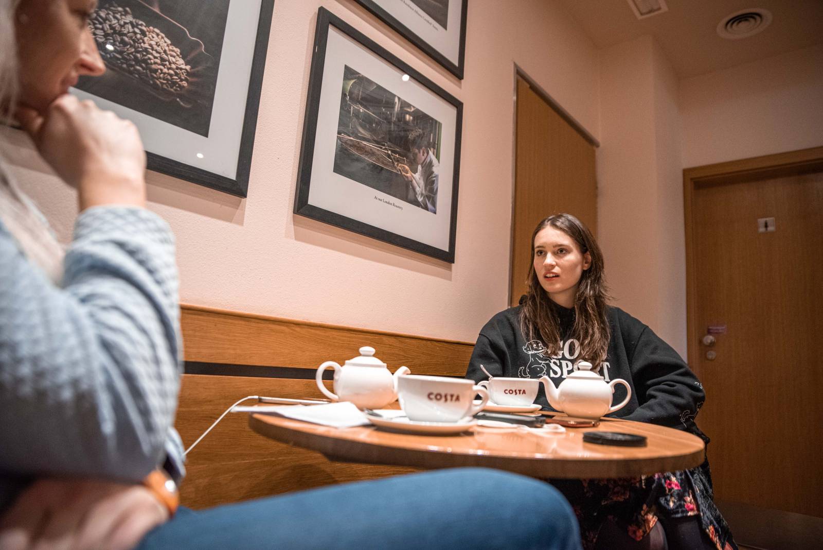 ROZHOVOR | Dominika Hašková (We Are Domi): Sice nemám perfektní češtinu, ale v krvi mi koluje česká krev