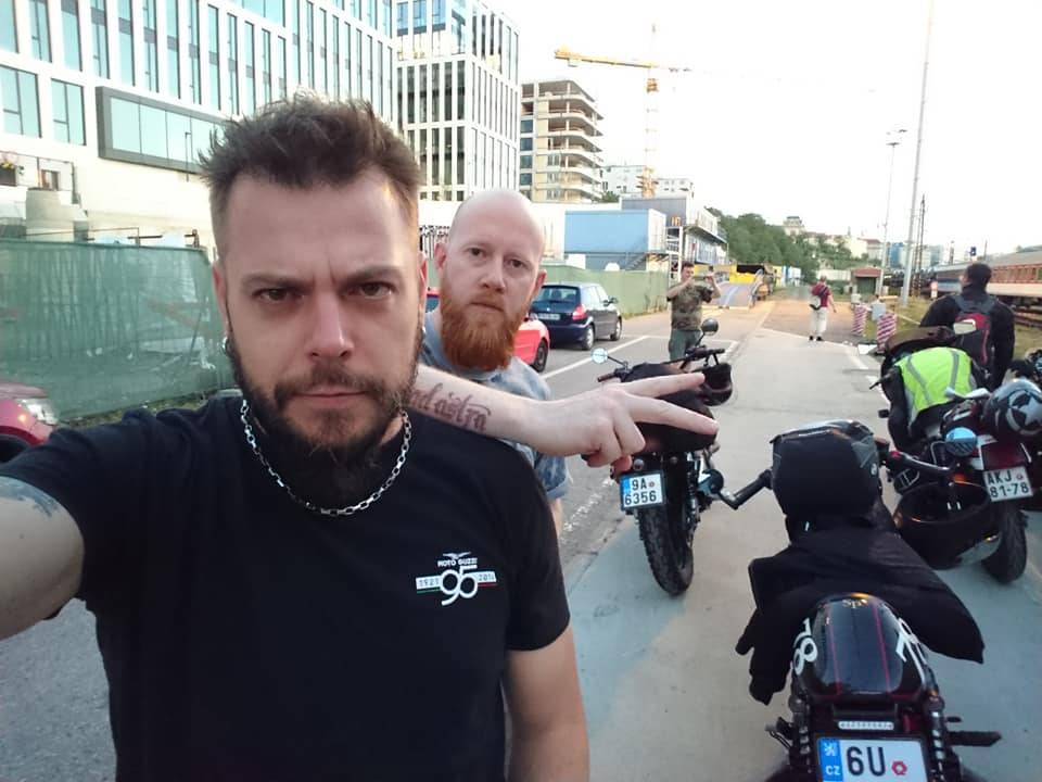 ROZHOVOR | Vojtěch Kopřiva (Status Praesents): Češtinou jsem získal tvůrčí svobodu