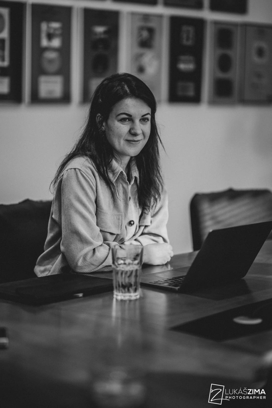 ROZHOVOR | Poetika: Pandemie změnila album i kapelu k lepšímu 