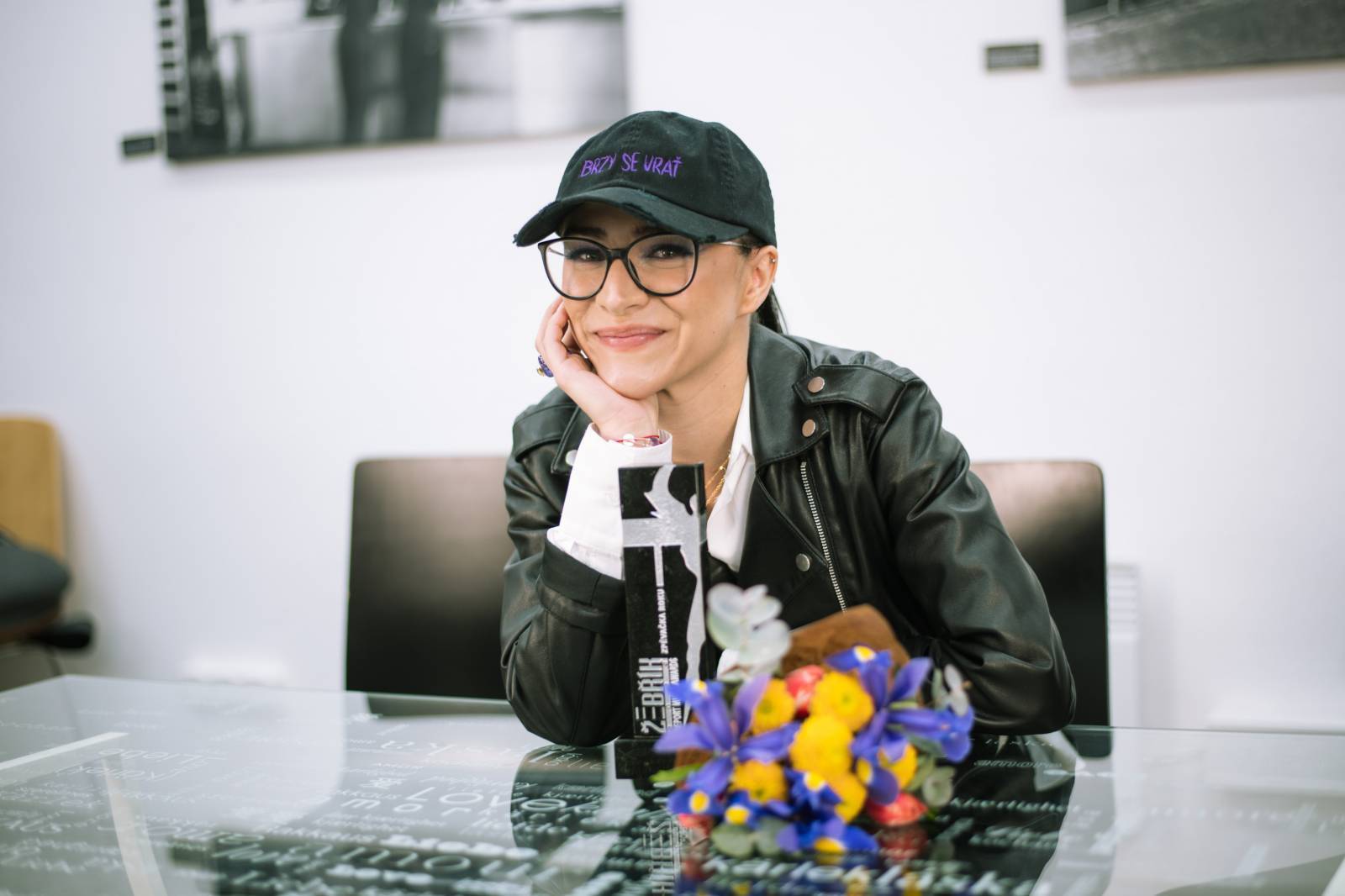 ROZHOVOR | Eva Burešová: Můj hlas nesedí na věci, které jsou aktuálně v rádiích