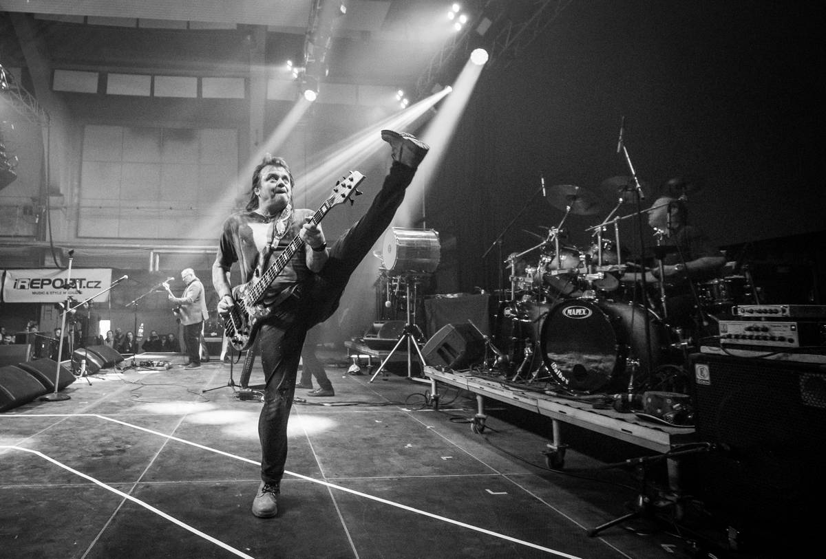 VIDEOROZHOVOR | Vilém Čok: Michal Pavlíček je nejlepším kytaristou v této zemi