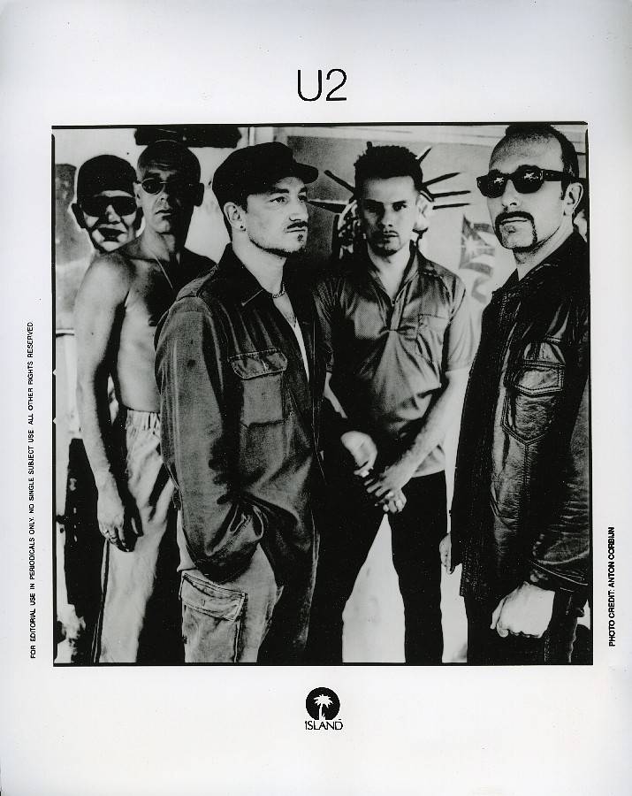 RETRO 2000 | Rozhovor s Antonem Corbijnem, dvorním fotografem Depeche Mode. Spolupracoval i s Nirvanou a Coldplay