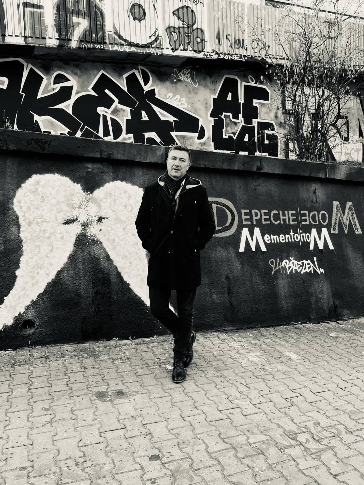 ROZHOVOR | Filip Macháček: Depeche Mode jsem naživo viděl asi stokrát. Chci vydat knihu o prvním pražském koncertě