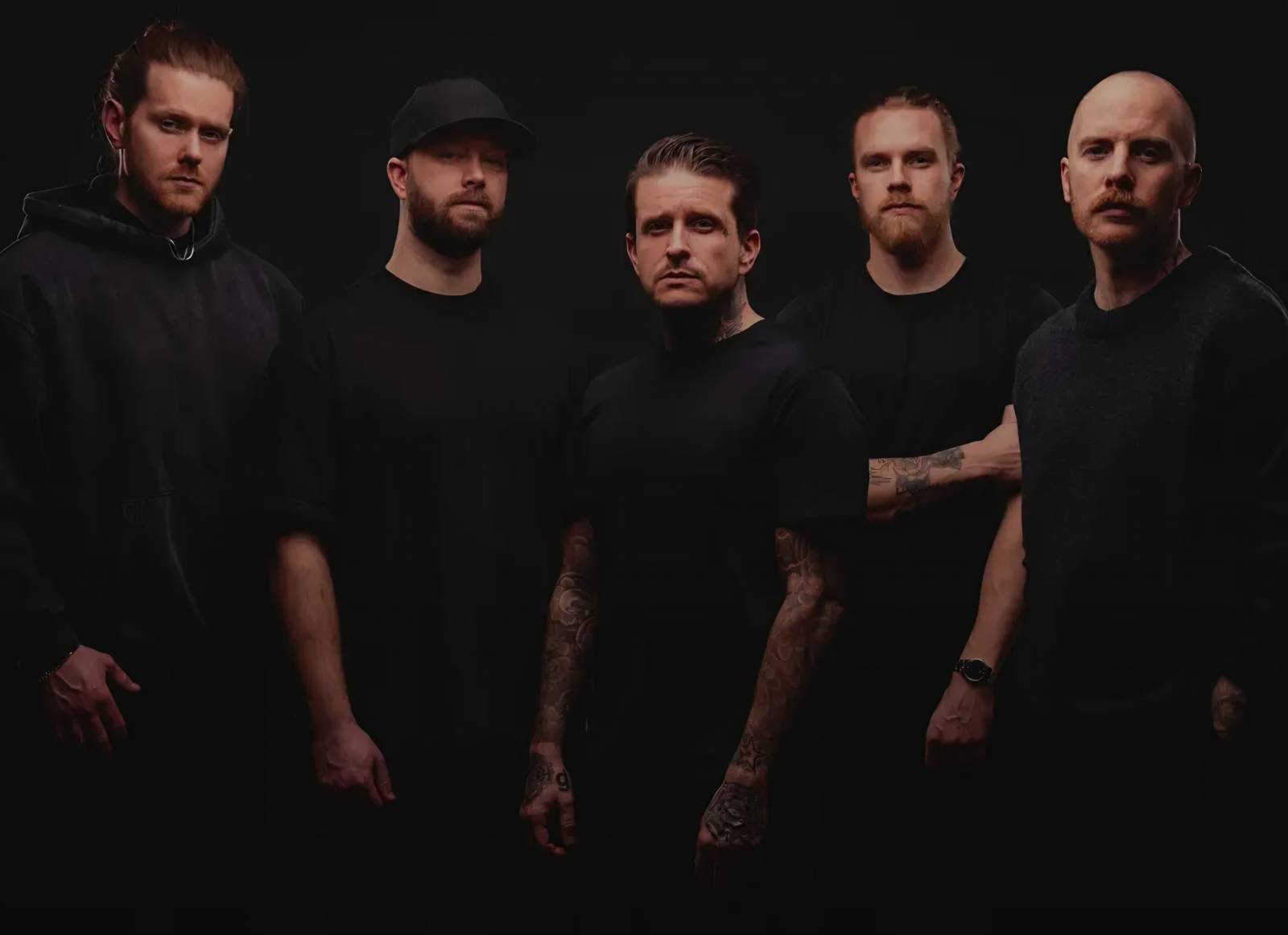 ROZHOVOR | Adept: Jsme pořád tady. Klidně si střihneme patku a vezmeme skinny džíny