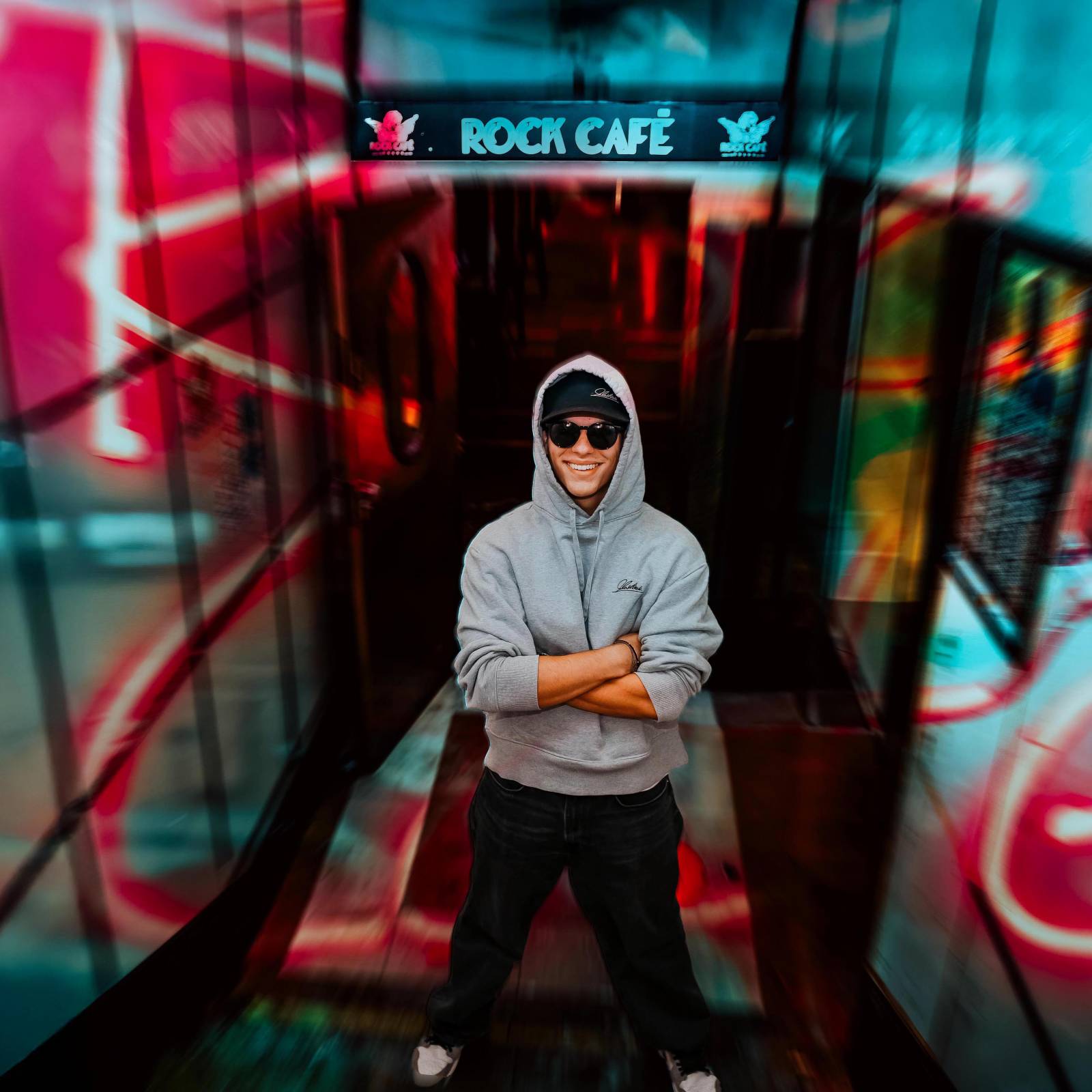 ROZHOVOR | Slavíček: Odhalit se nikdy neplánuji. To, že dělám hudbu, jsem skrýval i před rodiči