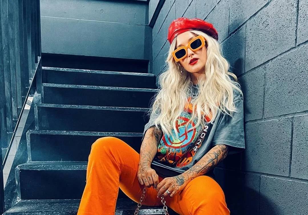 ROZHOVOR | Sharlota: Baví mě bourat žánry. Extravagance bych se nedokázala vzdát