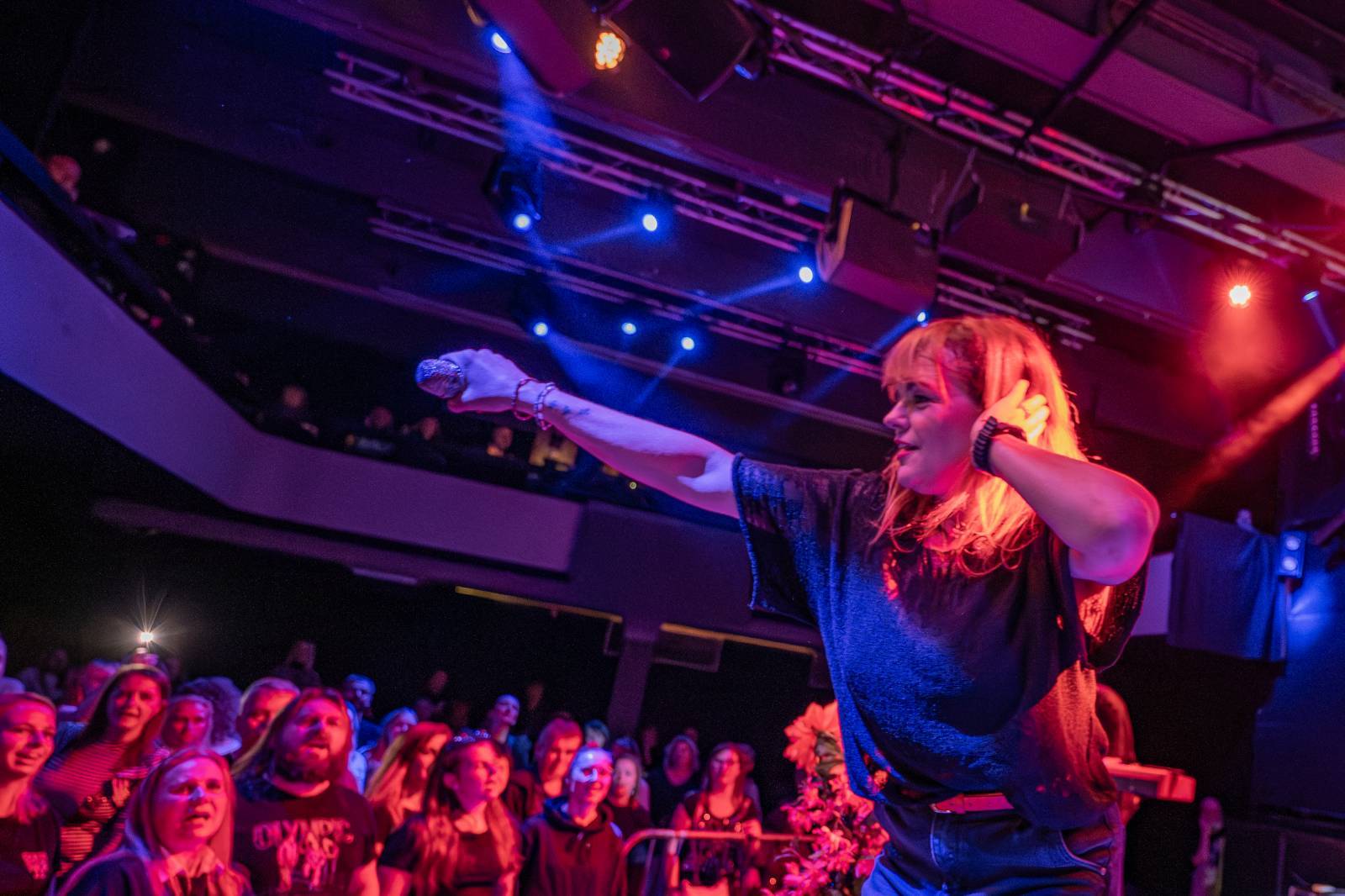 ROZHOVOR | Marta Jandová: Mezi českým a německým fanouškem není rozdíl. V češtině se mi lépe píše, v angličtině zpívá