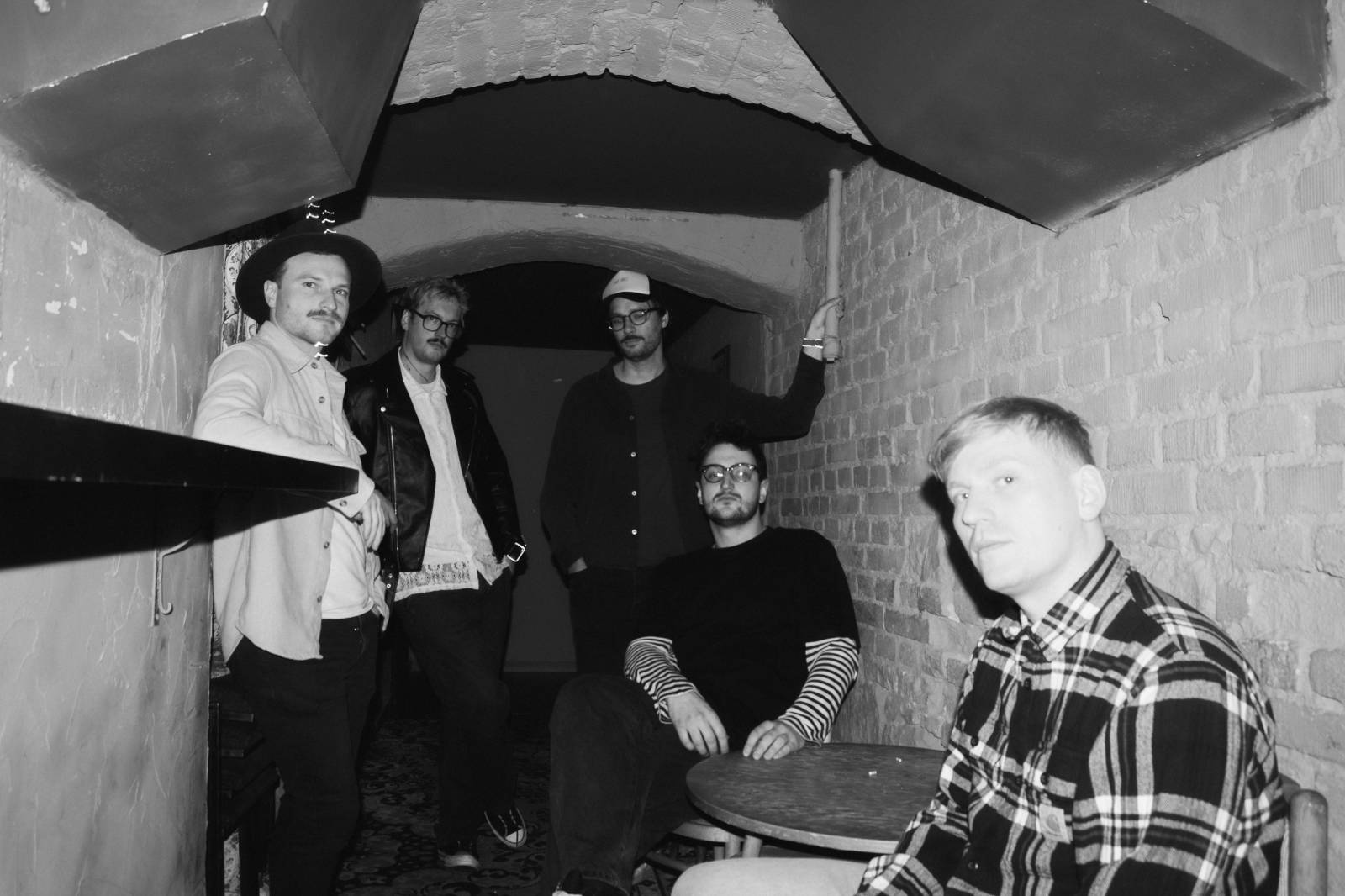 ROZHOVOR | WYFE: Sladit kalendáře je občas větší výzva než napsat refrén. Najít štěstí v obyčejnosti je schopnost, kterou stojí za to pěstovat