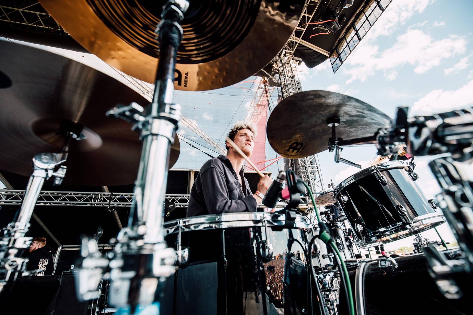 ROZHOVOR | Petr Hataš: Se Sofianem Medjmedj to byl totální „match“. V Česku je spousta šikovných bubeníků. Chci jim dát v pořadu Drum Space prostor