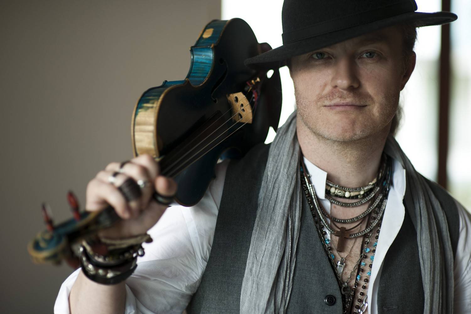 ROZHOVOR | Pavel Šporcl: Ruce mám pojištěné. Dřív jsem si myslel, že jsou rockeři na drogách a holdují alkoholu, Petr Janda můj názor změnil