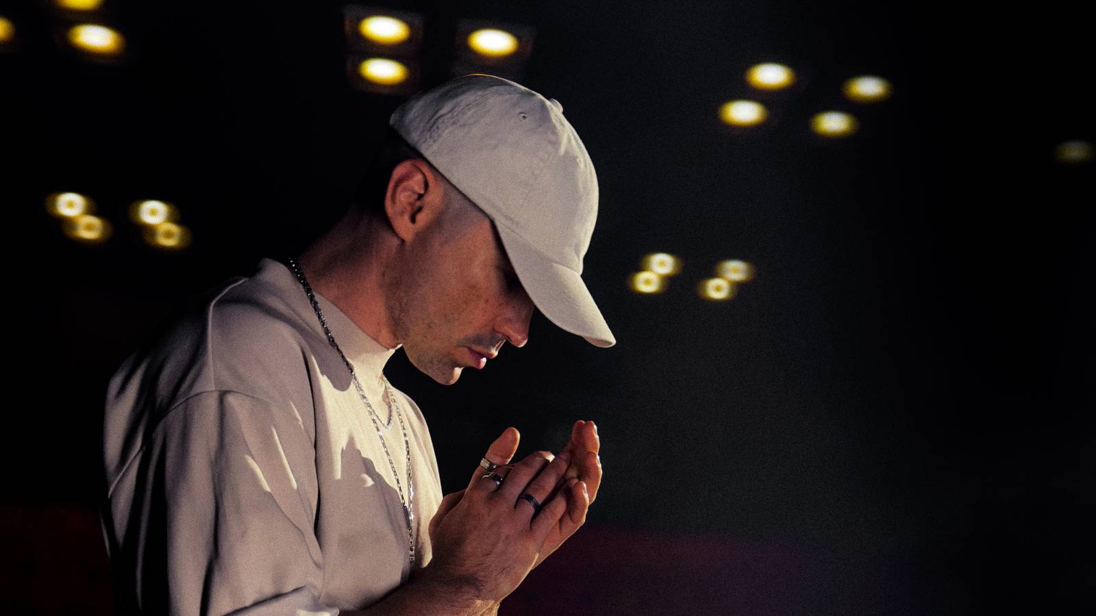 ROZHOVOR | CANN: Mám tu nejpomalejší kariéru. Táta ze mě chtěl doktora, myslel si, že se hudbou chci jen bavit