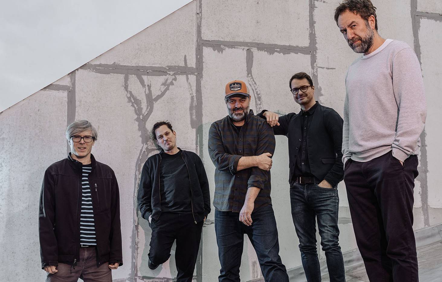 ROZHOVOR | Tata Bojs: I když nebudeme jako Bowie, hraní nás stále baví. Naše tvorba je vždy upřímná, říká o nás víc, než si sami myslíme