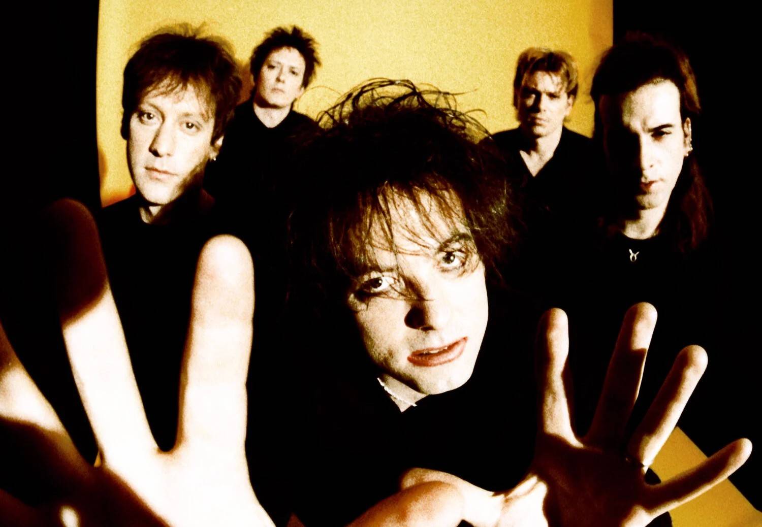 RETRO 90s | The Cure: Měli jsme pocit, že každý kromě nás je idiot