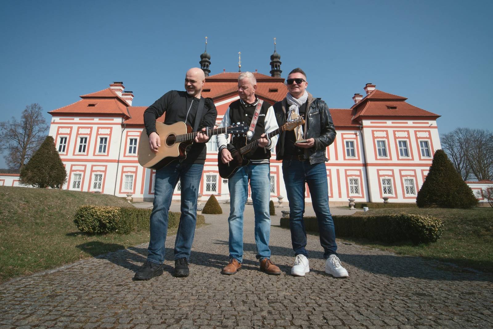 VIDEOROZHOVOR | Petr Fiala (Mňága a Žďorp): S novým kytaristou jsme si sedli, je to stejný darebák jako my