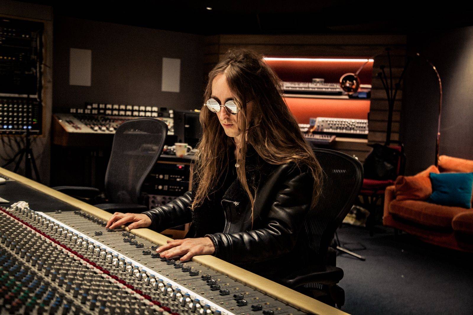 VIDEOROZHOVOR | Vojtěch Bureš (Doctor Victor): Abbey Road je Mekka hudby. A já jsem chtěl dokázat, že i ta česká může být světová