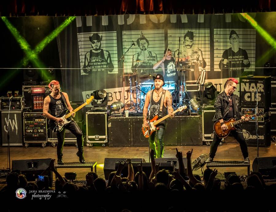 TOP 18 fotek února: Draví Lionheart, nestárnoucí Scorpions i české jistoty